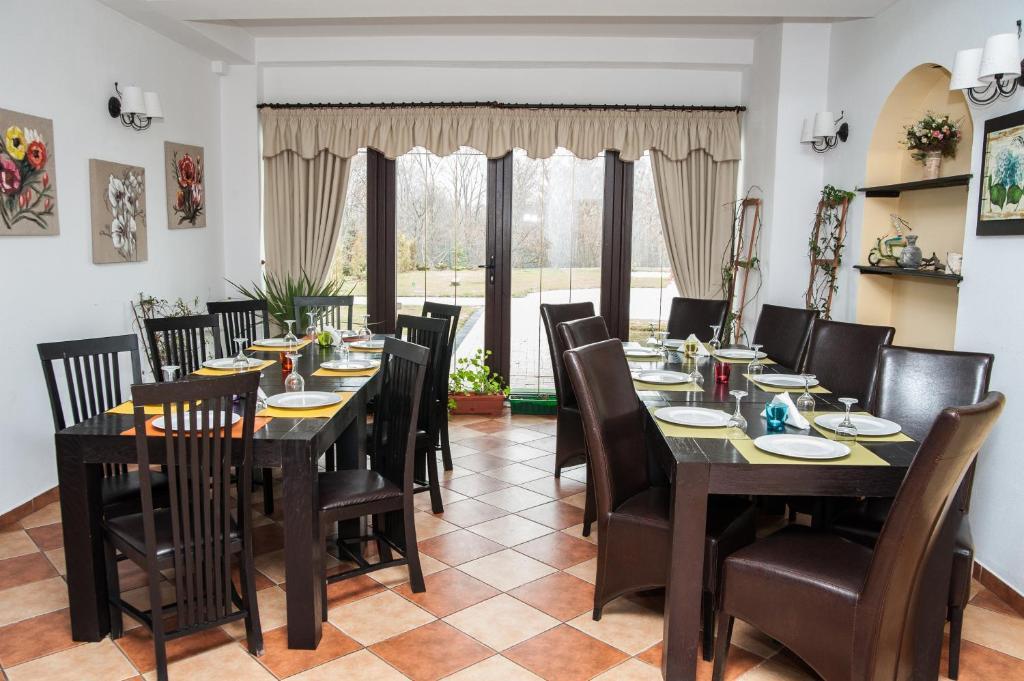 Hotel Magura Verde Bacău Екстериор снимка